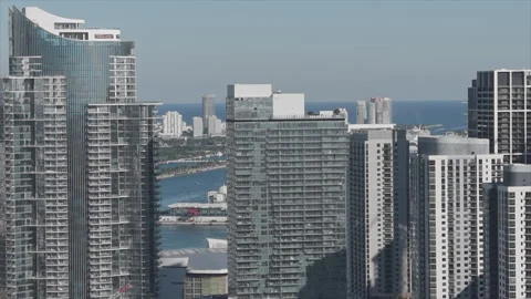 Static shot over Miami Видео 329197540