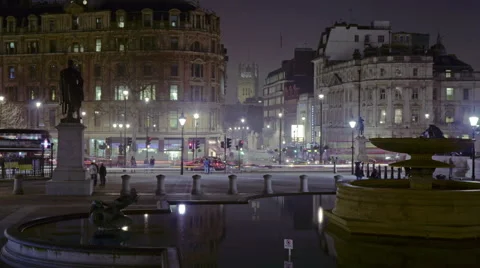 Static, time-lapse of London at night 動画素材 41516294