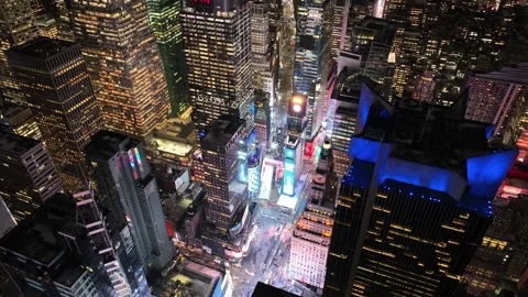 Static Top down aerial view of Times Square streets at night Vídeo Stock 344595687