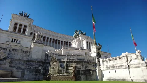 Static view of the Altare della Patria (Vittoriano) in Rome on a spring morning Stock Footage 153893295