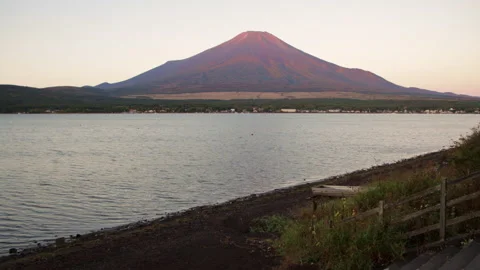 Static wide shot of Mount Fuji and Lake Yamanaka in early morning light Stock Footage 321117504
