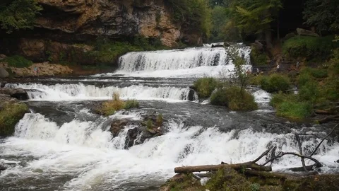 StaticFalls Video stock 95025951