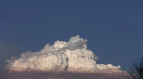 Station Fire realtime billowing cloud Stock Footage 47687704