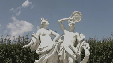 Statue 4K - Medium Wide Shot - Belvedere | Vienna Video stock 39219146