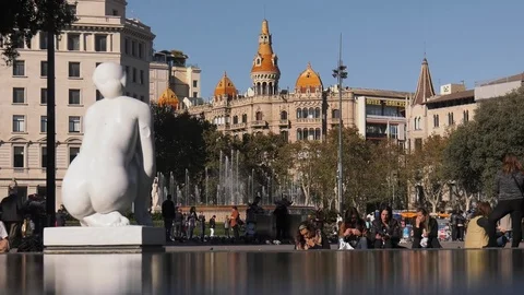 Statue And Tourists In Placa Plaza Catalunya Barcelona Spain Stock Footage