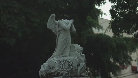 Statue of an angel Stock Footage 140040116