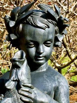 Statue - boy with fish 스톡 사진