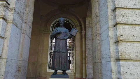 A Statue in Budapest Coming and Going from View Stock Footage 139117253