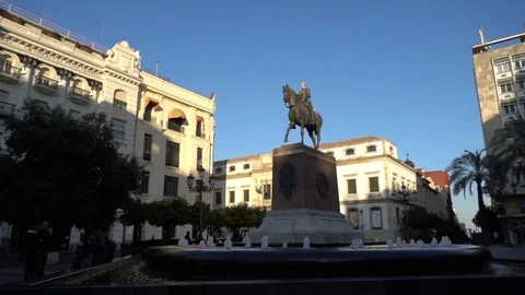 Statue to Captain in Plaza Tendillas, Cordoba Stock Footage