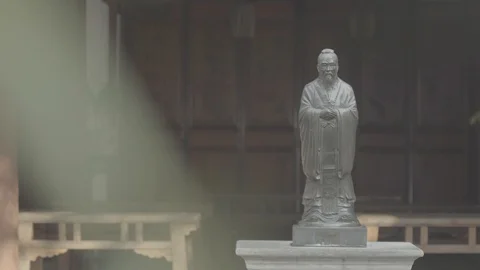 The statue of Confucius1 Stock Footage 92727097