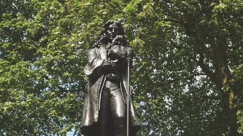 Statue of Edward Colston in Bristol City Centre Stock Footage