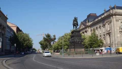 Statue of Frederick the Great Vídeo Stock 119720765