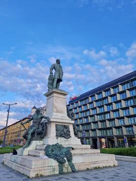 Statue of Garbor Baross Photos