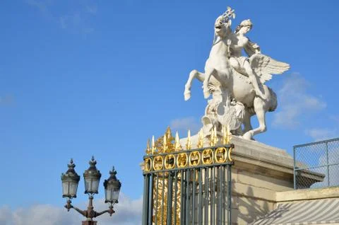 Statue in garden Stock Photos