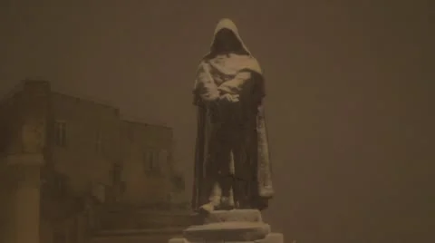 Statue of Giordano Bruno covered by snow, Rome, Italy Stock Footage 10735239