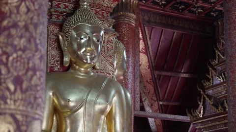 Statue golden buddha Stock Footage 232678116