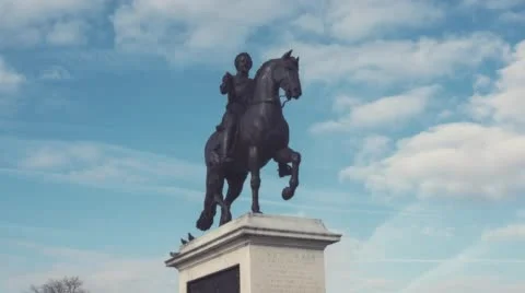 Statue of Henry IV 4K Stock Footage 52854842