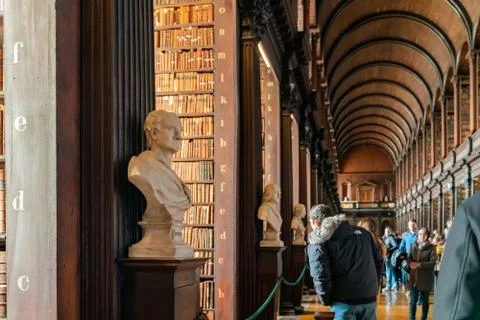 Statue inside the Book of Kells of Trinity College Foto stock