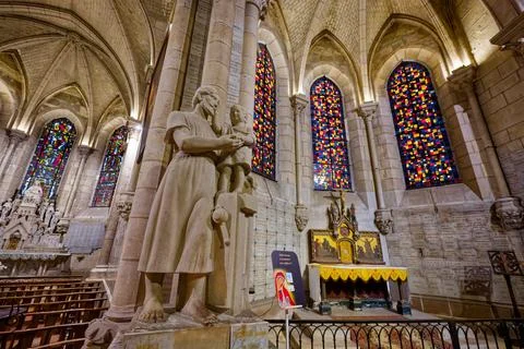 Statue inside Nantes Cathedral Stock Photos