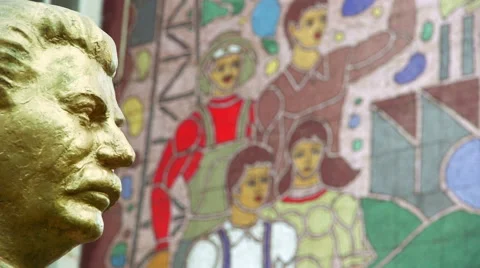 Statue to Joseph Stalin. Stock Footage 62910560