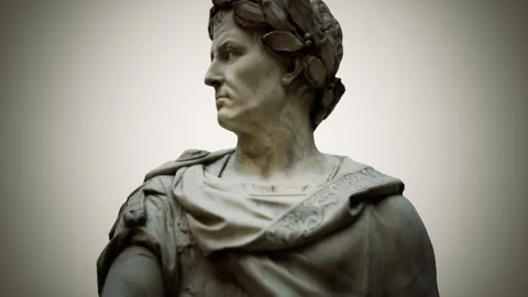 Statue of Julius Caesar Vidéo 143396251