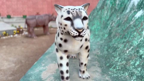 Statue of leopard in the zoo Stock Footage 327384060