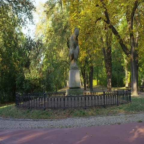 Statue Letna - 4k - Slow motion Stock Footage 69345240