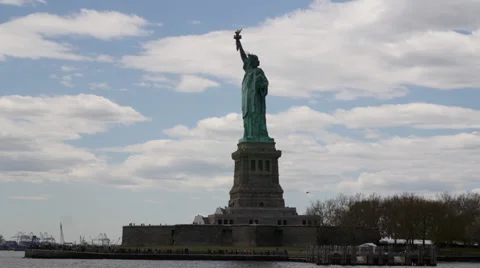  Statue of Liberty - 4k Stock Footage 38376044