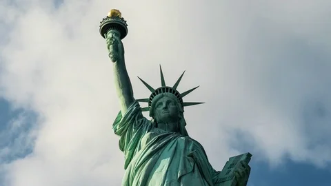 Statue of Liberty, 4K UHD time lapse - New York Video stock 71060890