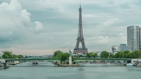 The Statue of Liberty and the Eiffel Tower Timelapse. Paris, France Stock Footage 142102250