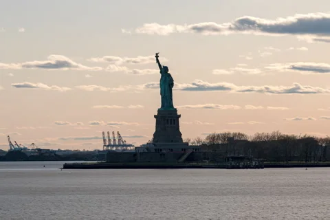 Statue of Liberty Hyperlapse (1 of 3) Video stock 185151472
