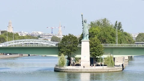 Statue of liberty in Paris. Stock Footage 94354446