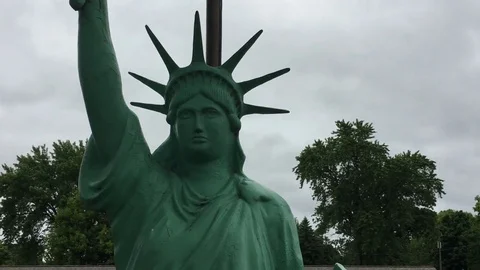 Statue of Liberty Replica Video stock 78518318