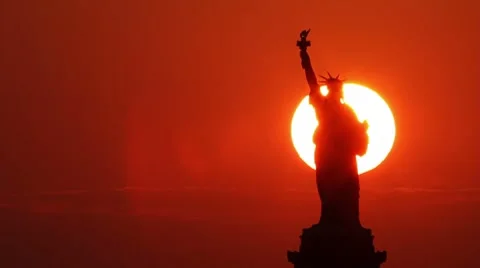 Statue of Liberty at sunset Stock-Footage 8656825
