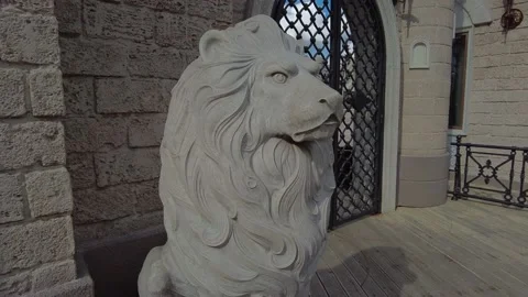 Statue Of Lion Old Architecture. Video stock 154173375
