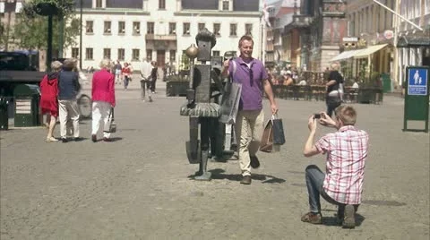 A statue in Malmo Stock-Footage 11287176