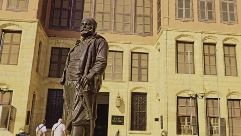 A statue of a man Stock Footage 291642611