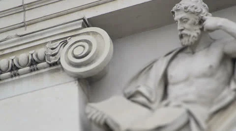 Statue pan right Video stock 24745254