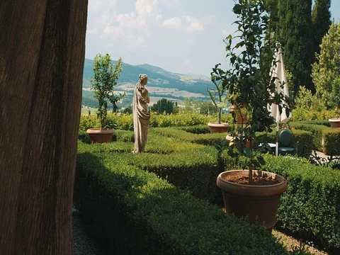 Statue in the park of Tuscany Stock Footage 74654249