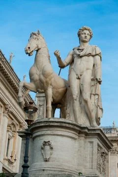 Statue Stock Photos