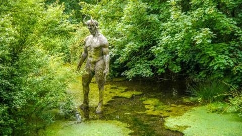 Statue Pond Photos