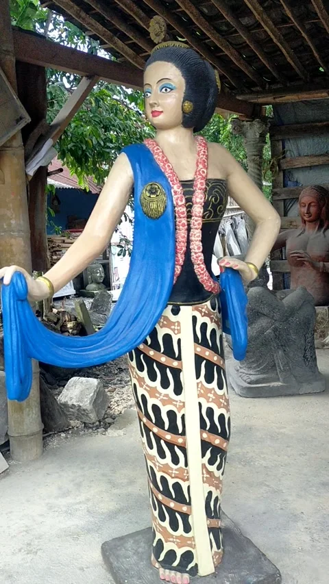 Statue of Raminten Video stock 188445074