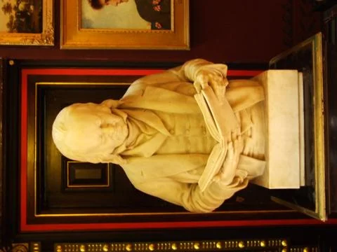 Statue Reading Book Stock Photos