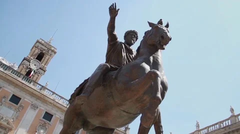 Statue in Rome Video stock 52933021