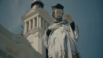 Statue Of Saint John Of Nepomuk In Front Of Maria Radna Monastery.  Static. Stockbeeldmateriaal 86056632