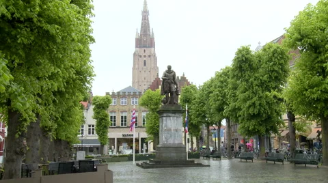 Statue of Simon Stevin (Flemish mathematician and physicist) Stock Footage 55376979