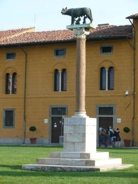 Statue in Square of Miracles, in Pisa 스톡 사진