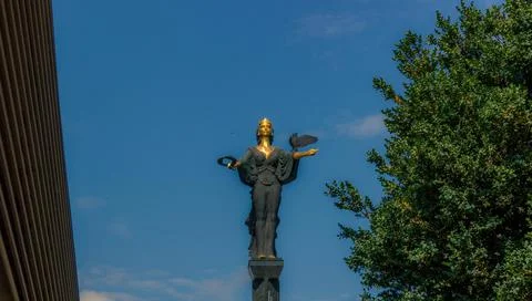 Statue on Sveta Sofia in the Center of Sofia Foto stock