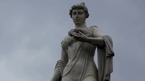 Statue, time-lapse with zooming Stock Footage 8660345