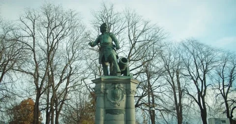 Statue of Tordenskjold Stock Footage 143162704